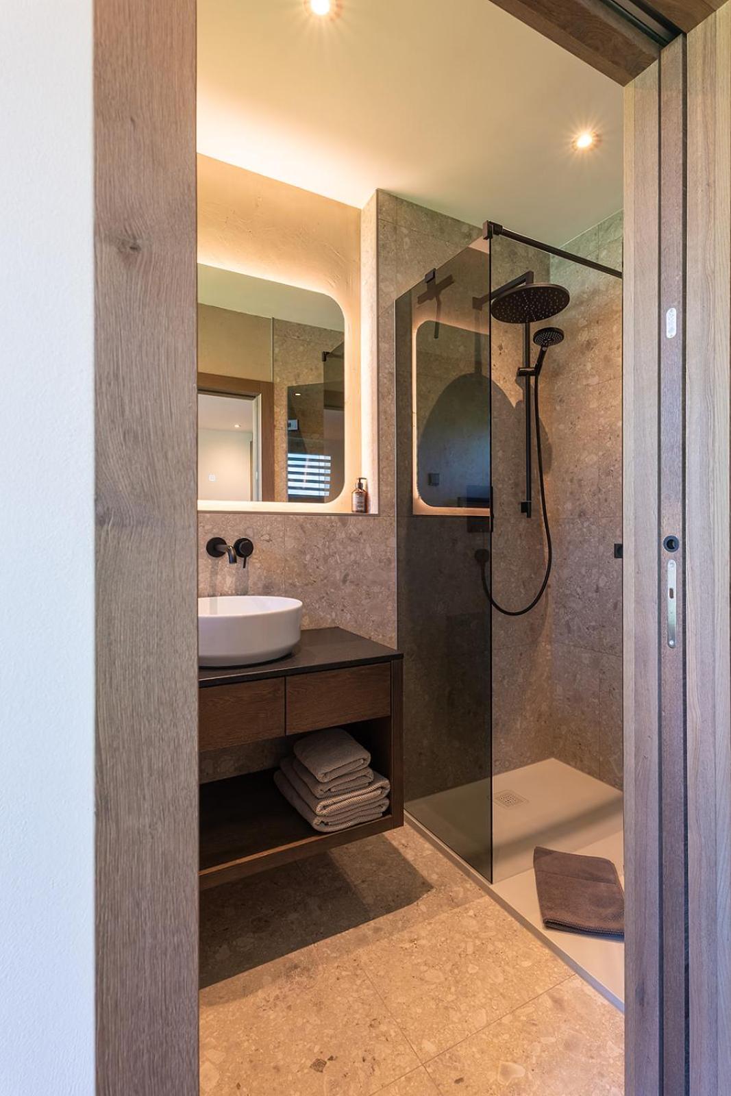 Fankhauser Apartments รีด อิม ซิลเลอร์ทาล ภายนอก รูปภาพ